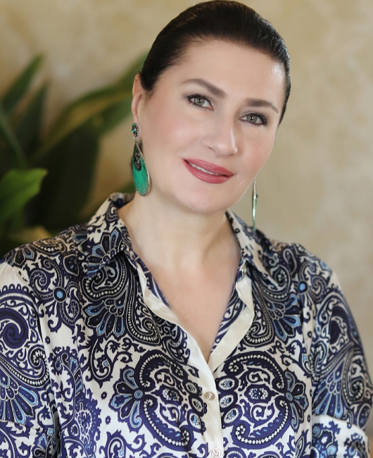 Zana Busby